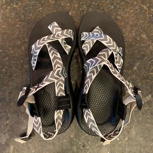 NWOT Chaco’s Toe Sandals